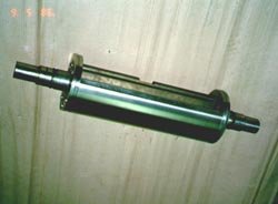 cylinder poligraficzny płytowy ze zregenerowaną powierzchnią płaszcza - stal kwasoodporna, natrysk łukowy
